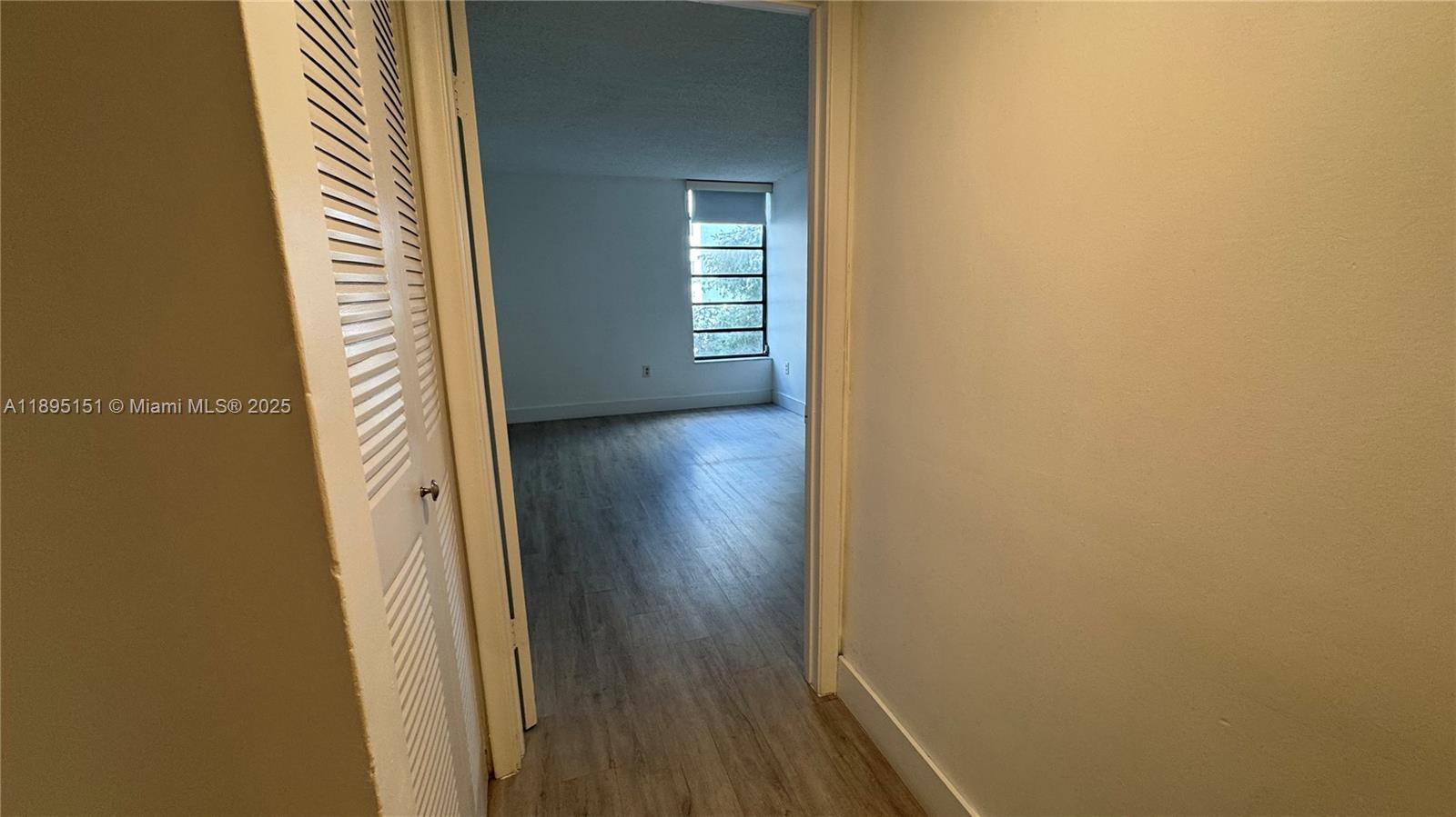 GOLFVIEW CL FONTAINBL PK - Residential Lease