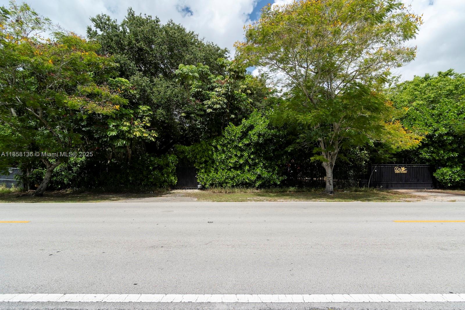 14000 N Miami Ave