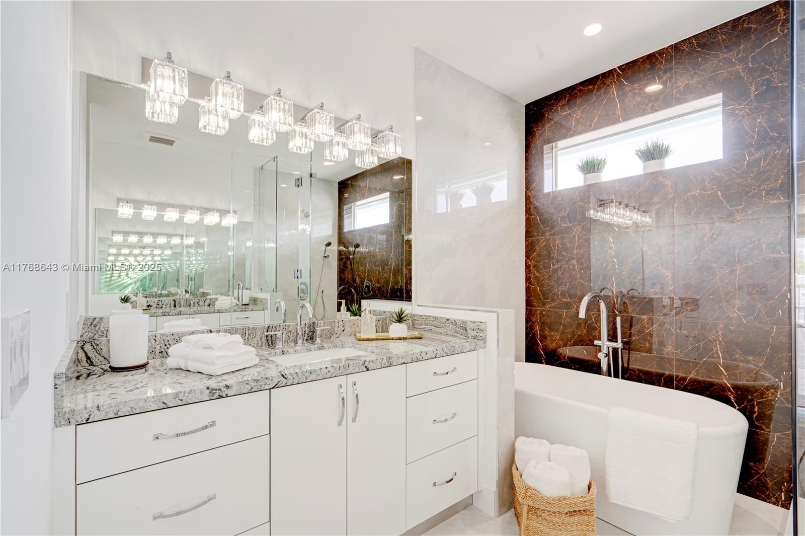 WASHBURNS 2ND ADDN - Residential Lease