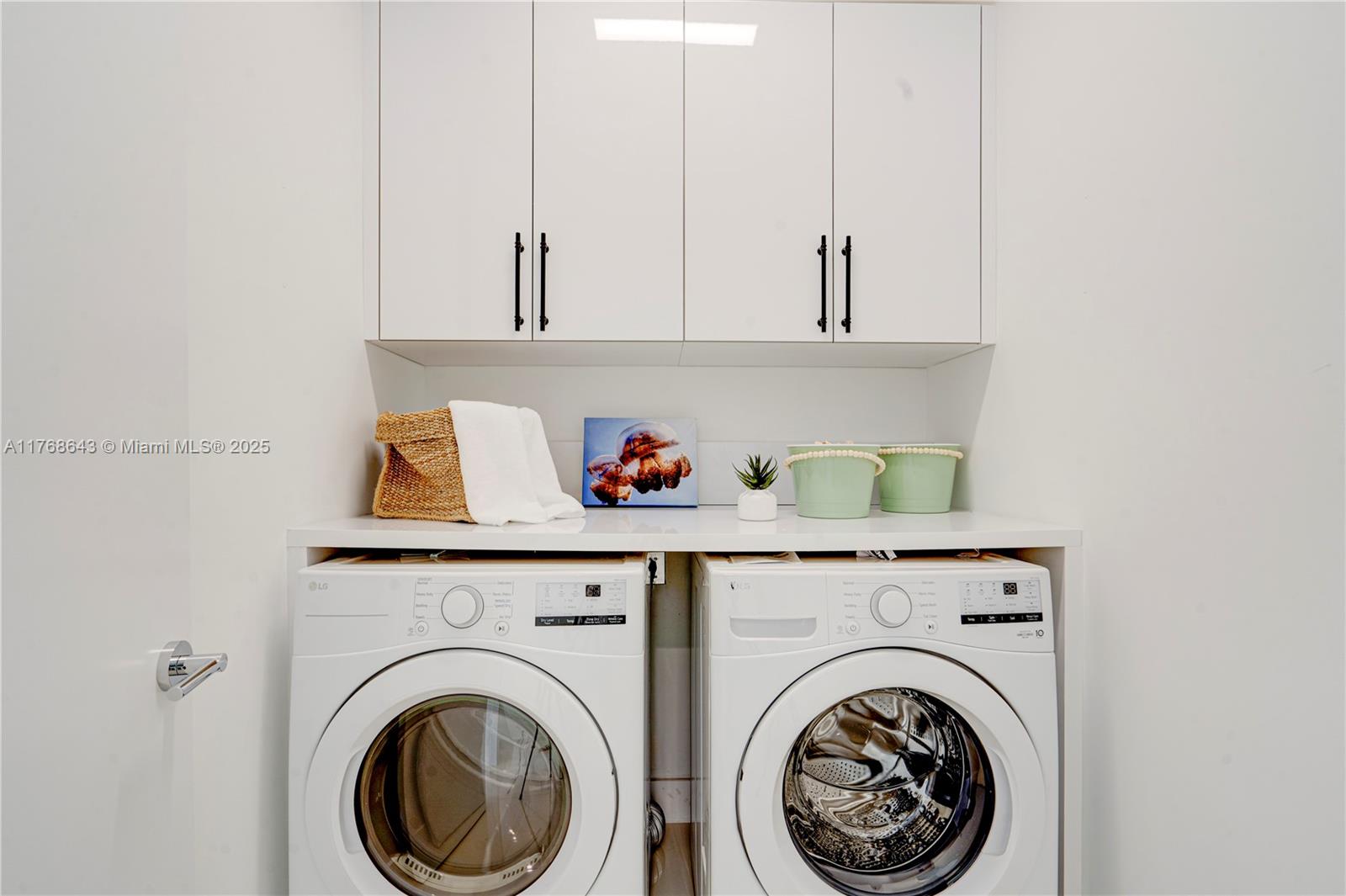 WASHBURNS 2ND ADDN - Residential Lease