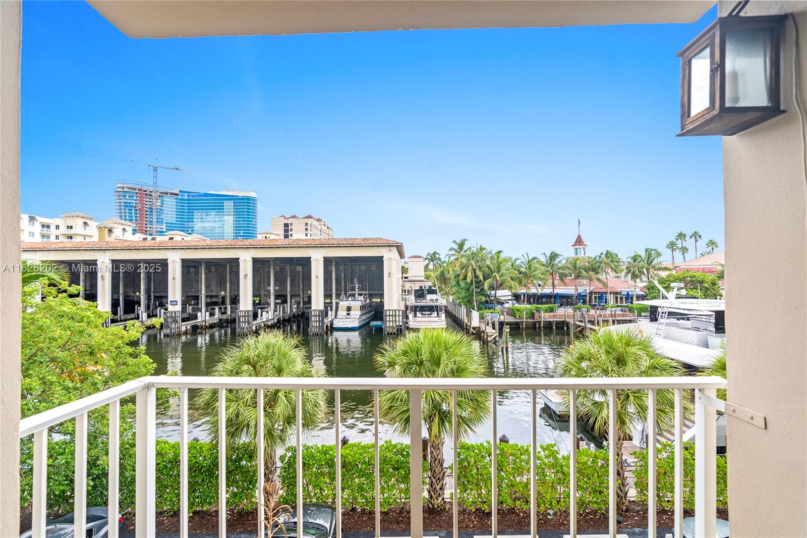 PLAZA 15 CONDO - Residential Lease