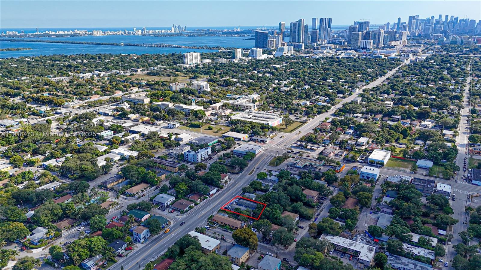 MIAMI AVE SUB - Residential Income