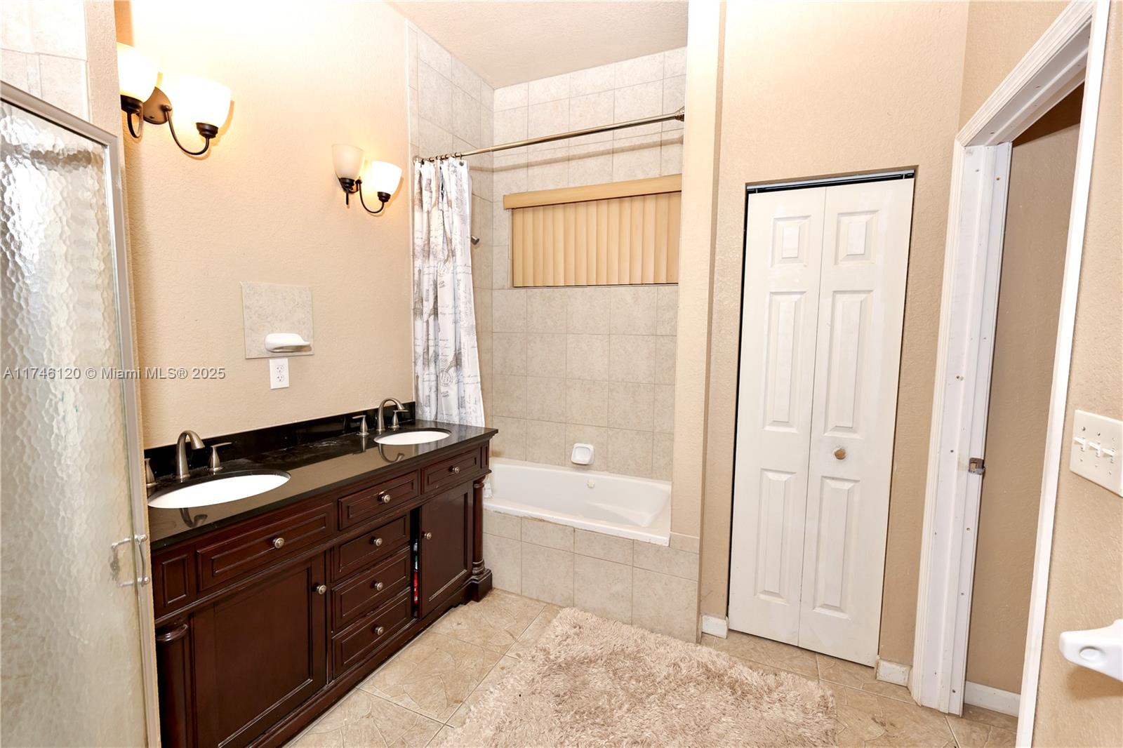 CARVER RANCHES REV PLAT - Residential