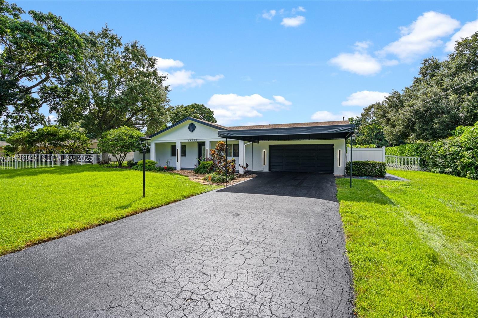 FLA FRUIT LANDS CO - Residential Lease