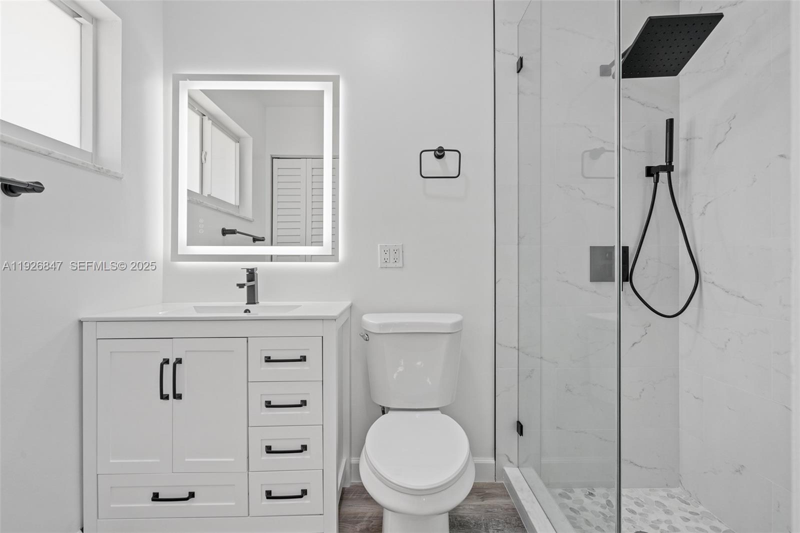 FLA FRUIT LANDS CO - Residential Lease