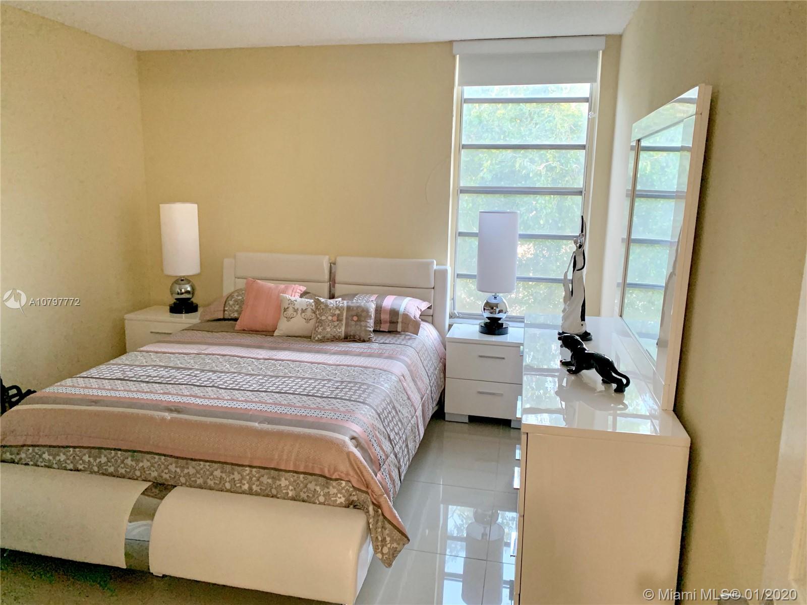 SAN MARCO CONDO - Residential