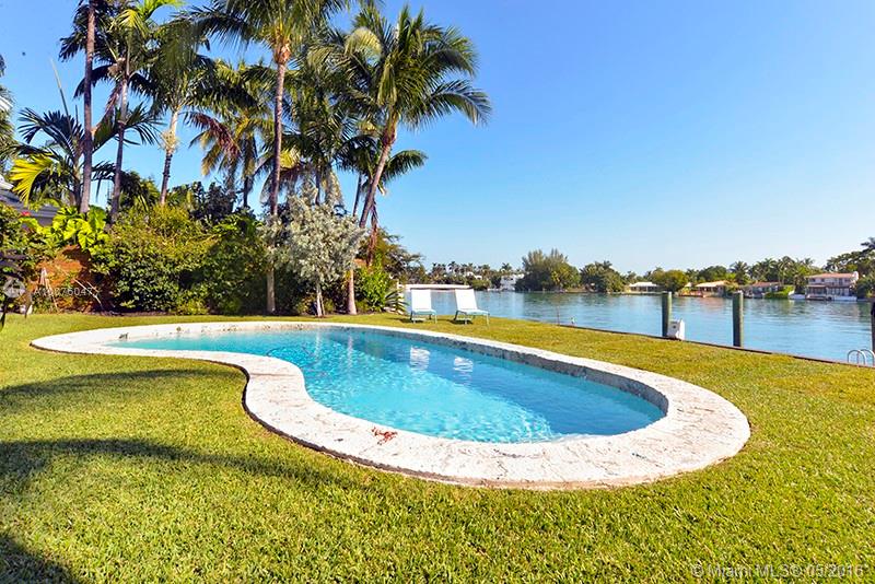 SAN MARINO ISLAND - Residential