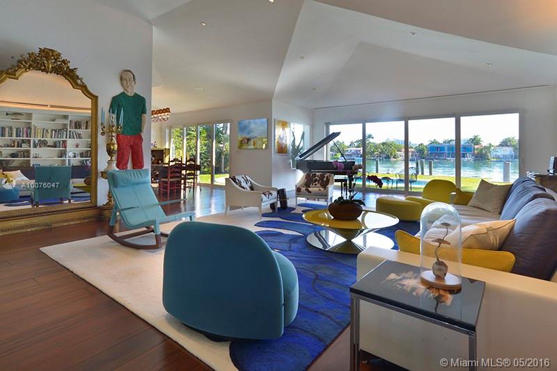 SAN MARINO ISLAND - Residential