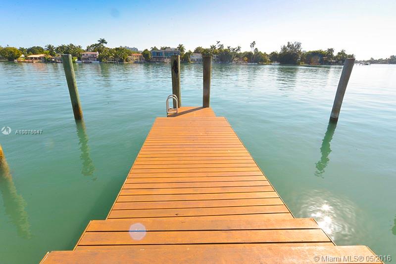 SAN MARINO ISLAND - Residential