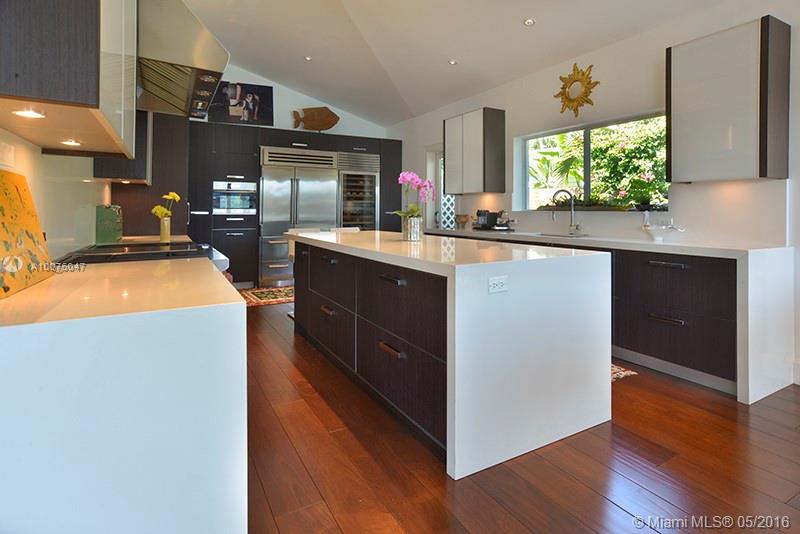 SAN MARINO ISLAND - Residential