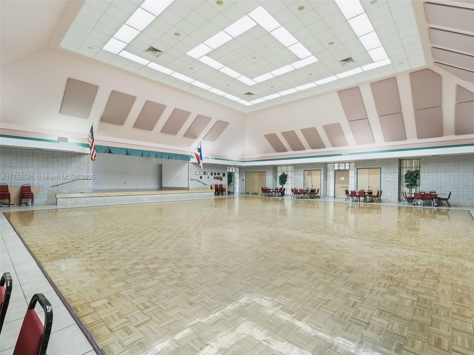 Marion Oaks Un 4 - Residential