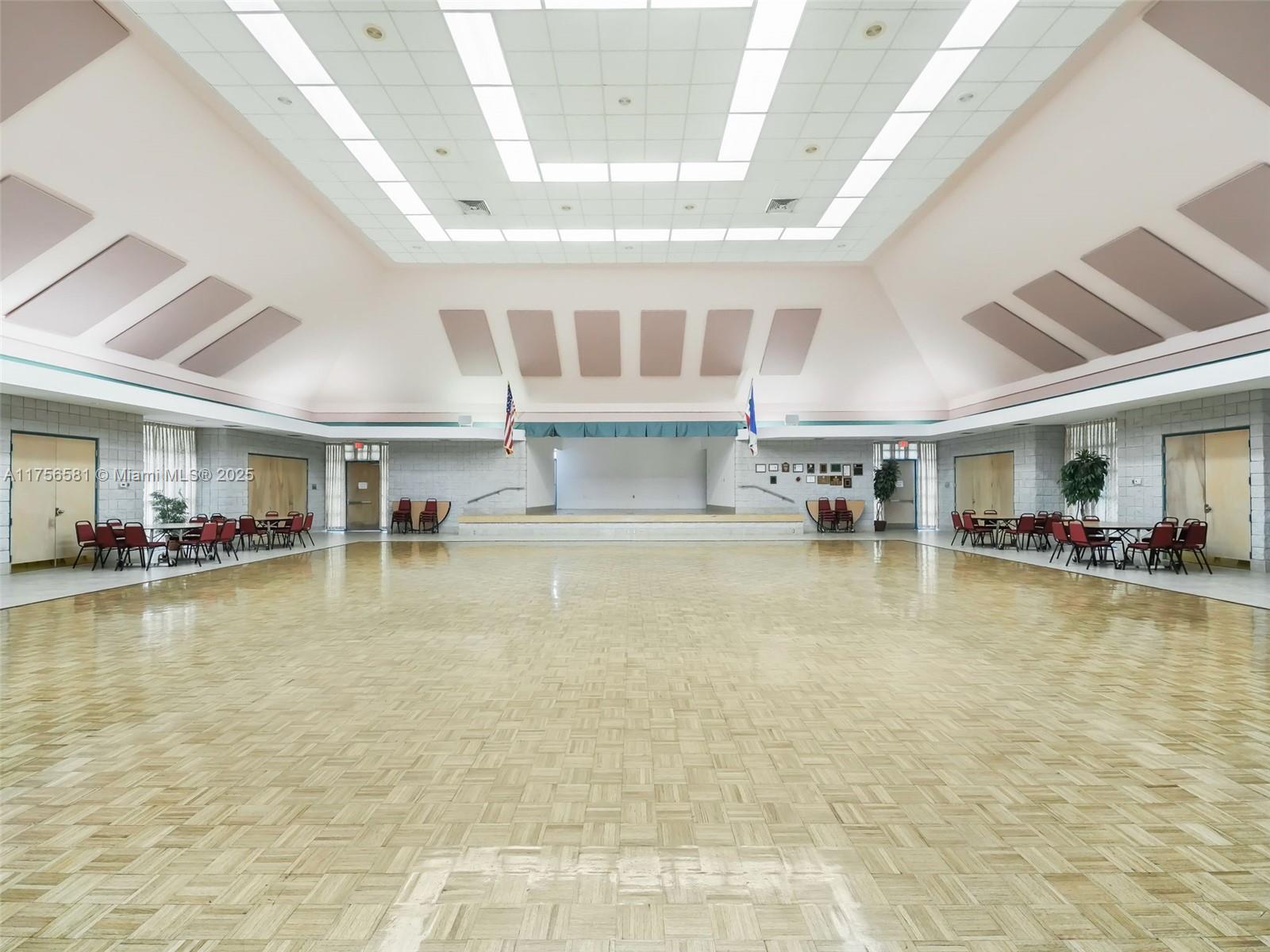 Marion Oaks Un 4 - Residential