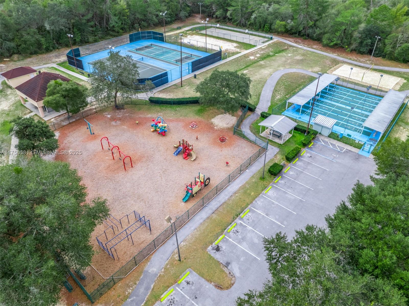 Marion Oaks Un 4 - Residential