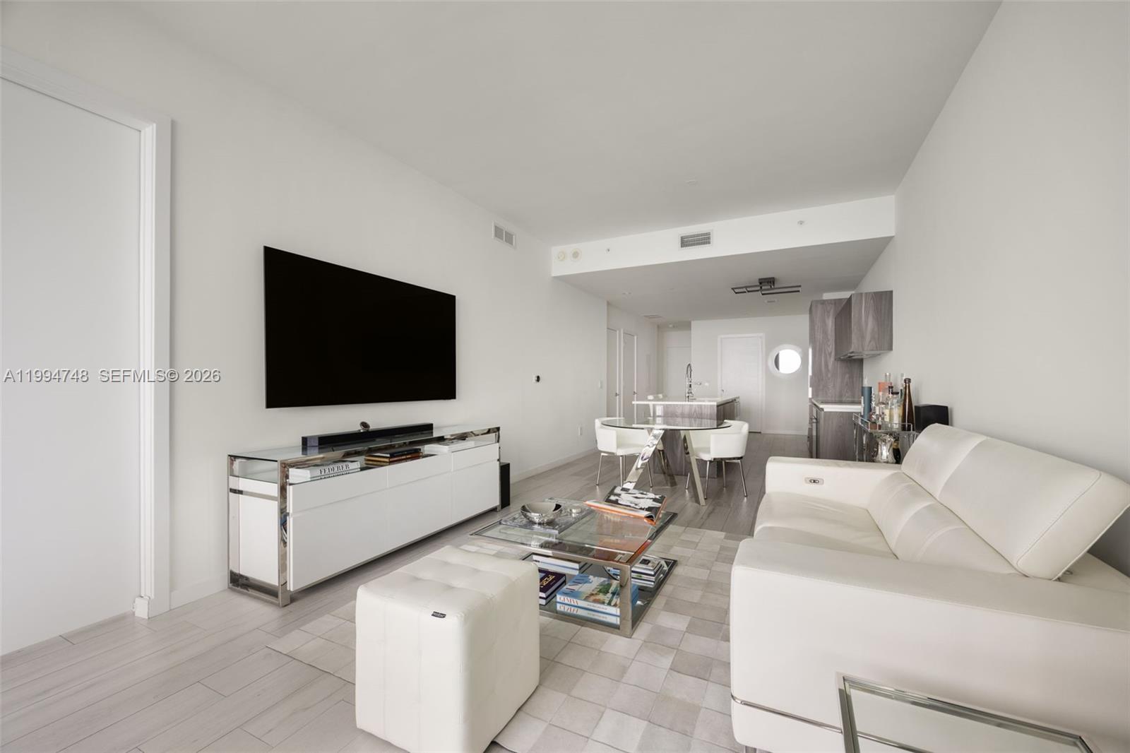 GRAN PARAISO CONDO - Residential Lease