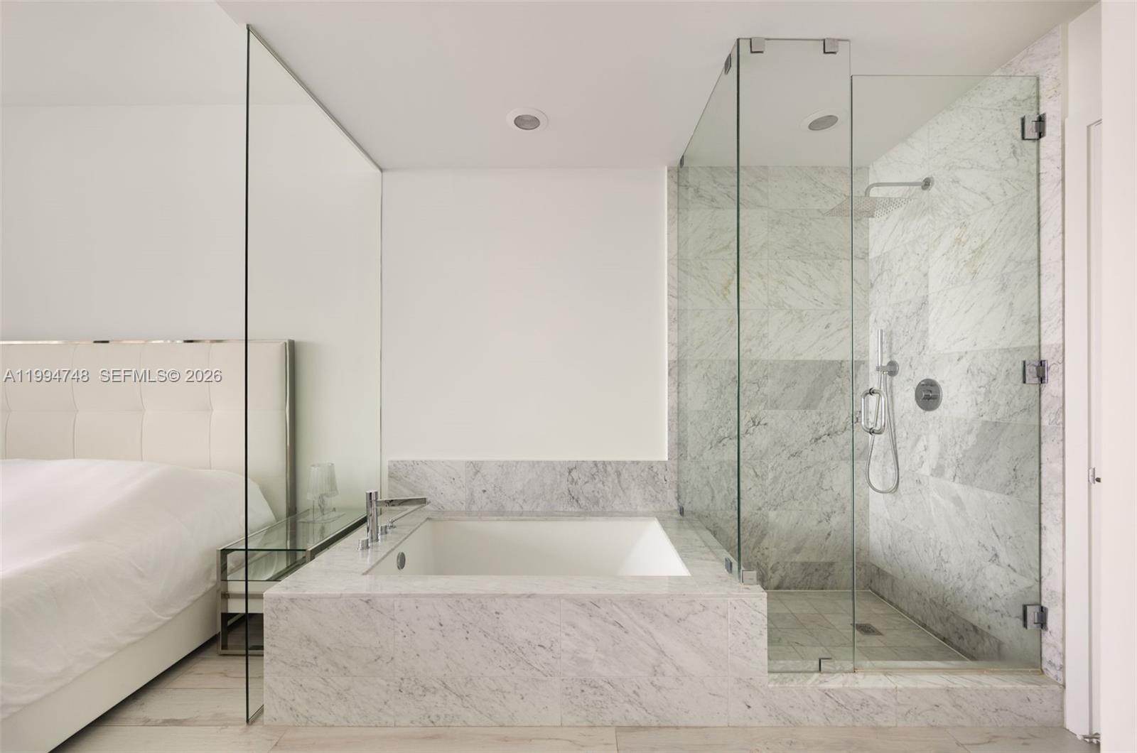 GRAN PARAISO CONDO - Residential Lease