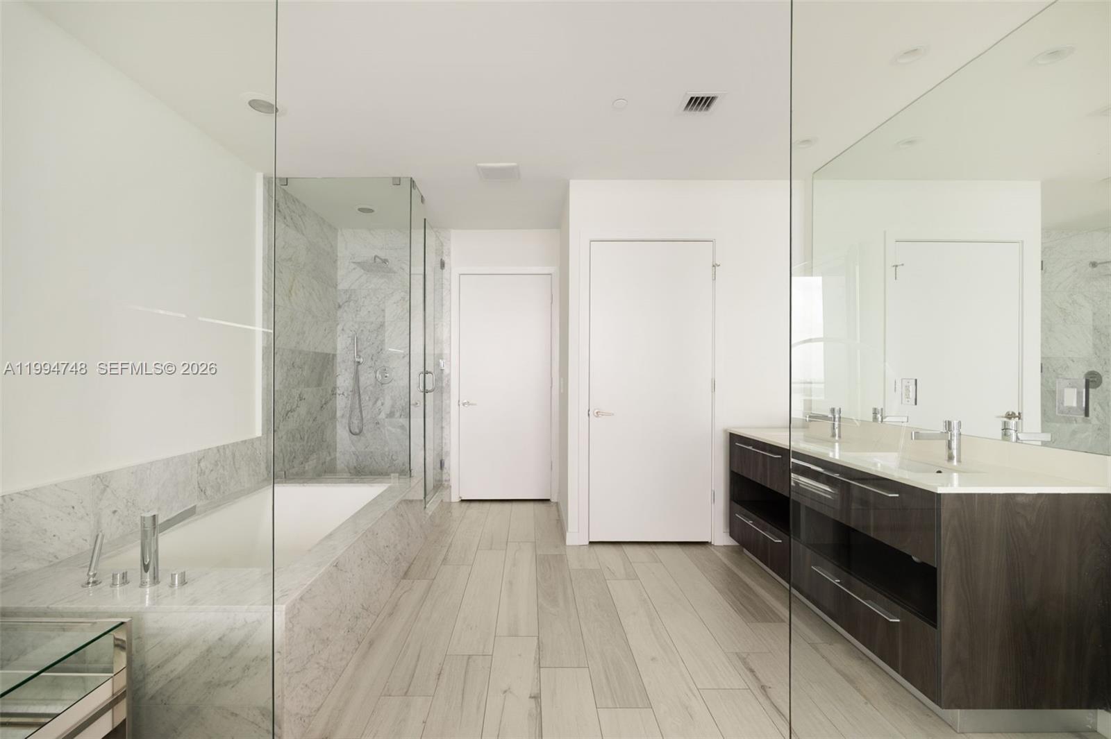 GRAN PARAISO CONDO - Residential Lease