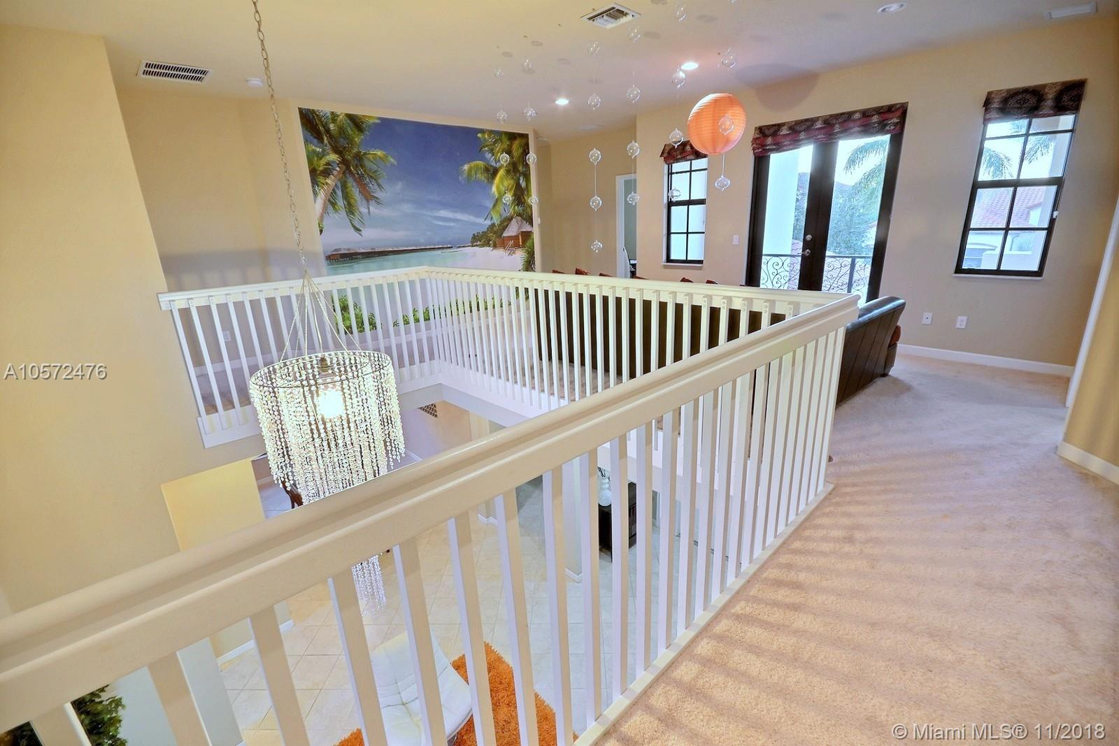 ESTADA AT MONTERRA - Residential Lease