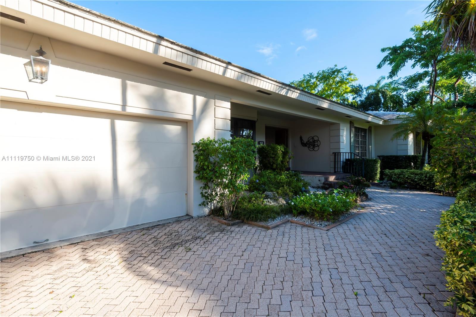 LA GORCE ISLAND - Residential