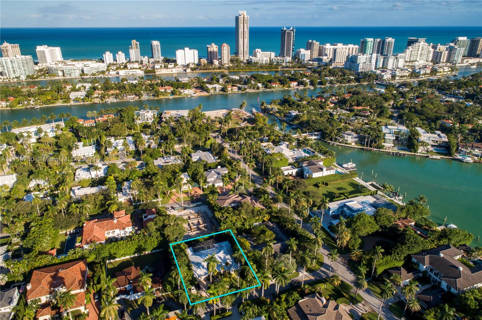 LA GORCE ISLAND - Residential