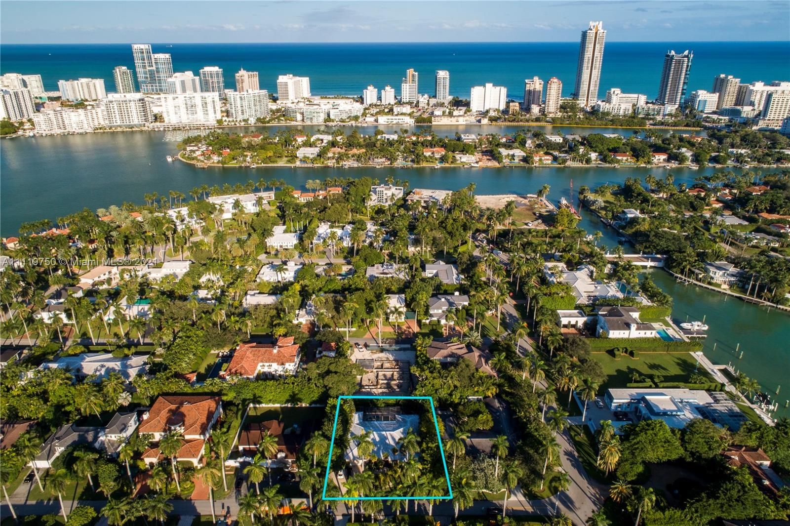 LA GORCE ISLAND - Residential