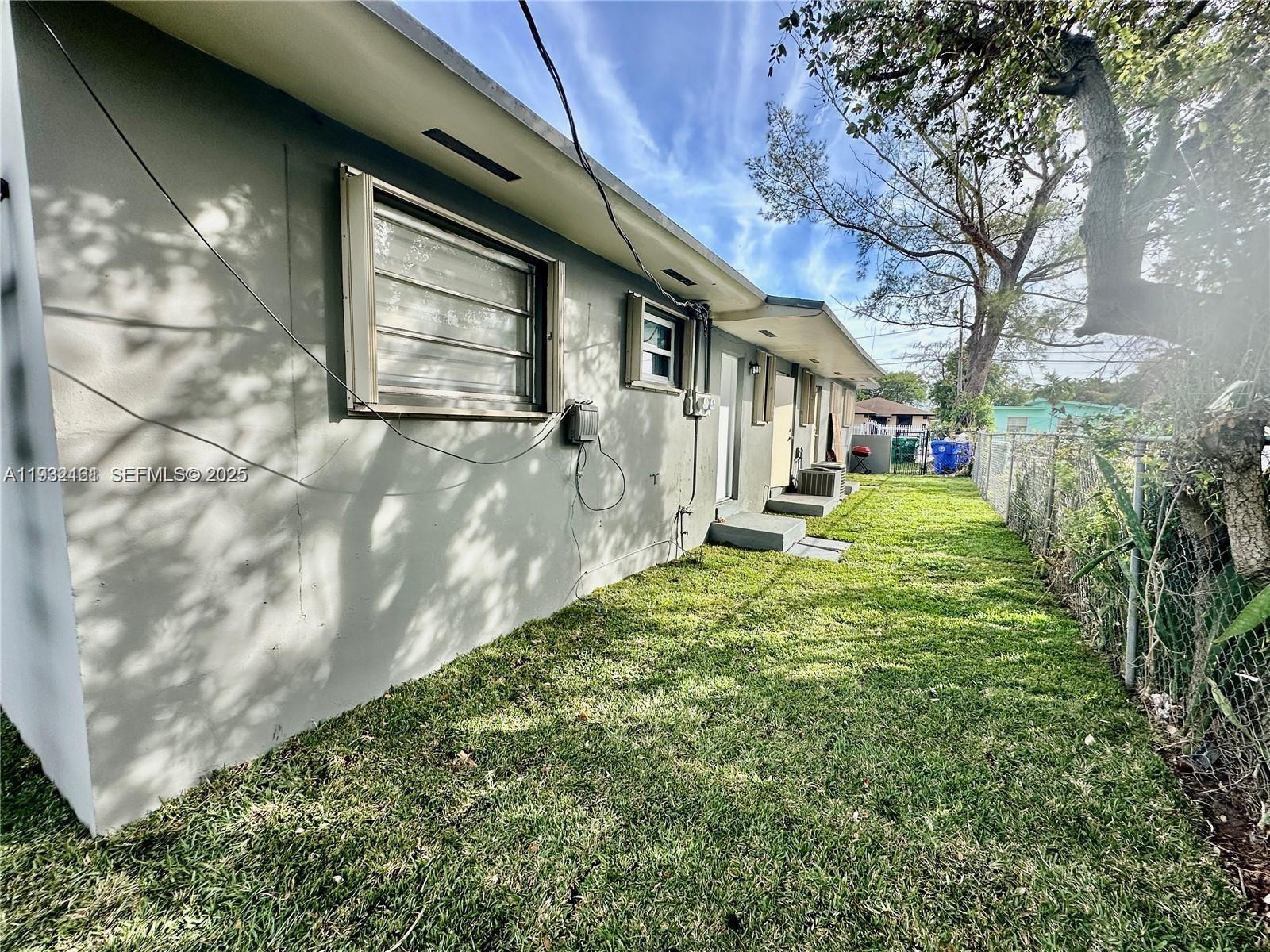 FLORAL PARK 1ST AMD PL - Residential Income