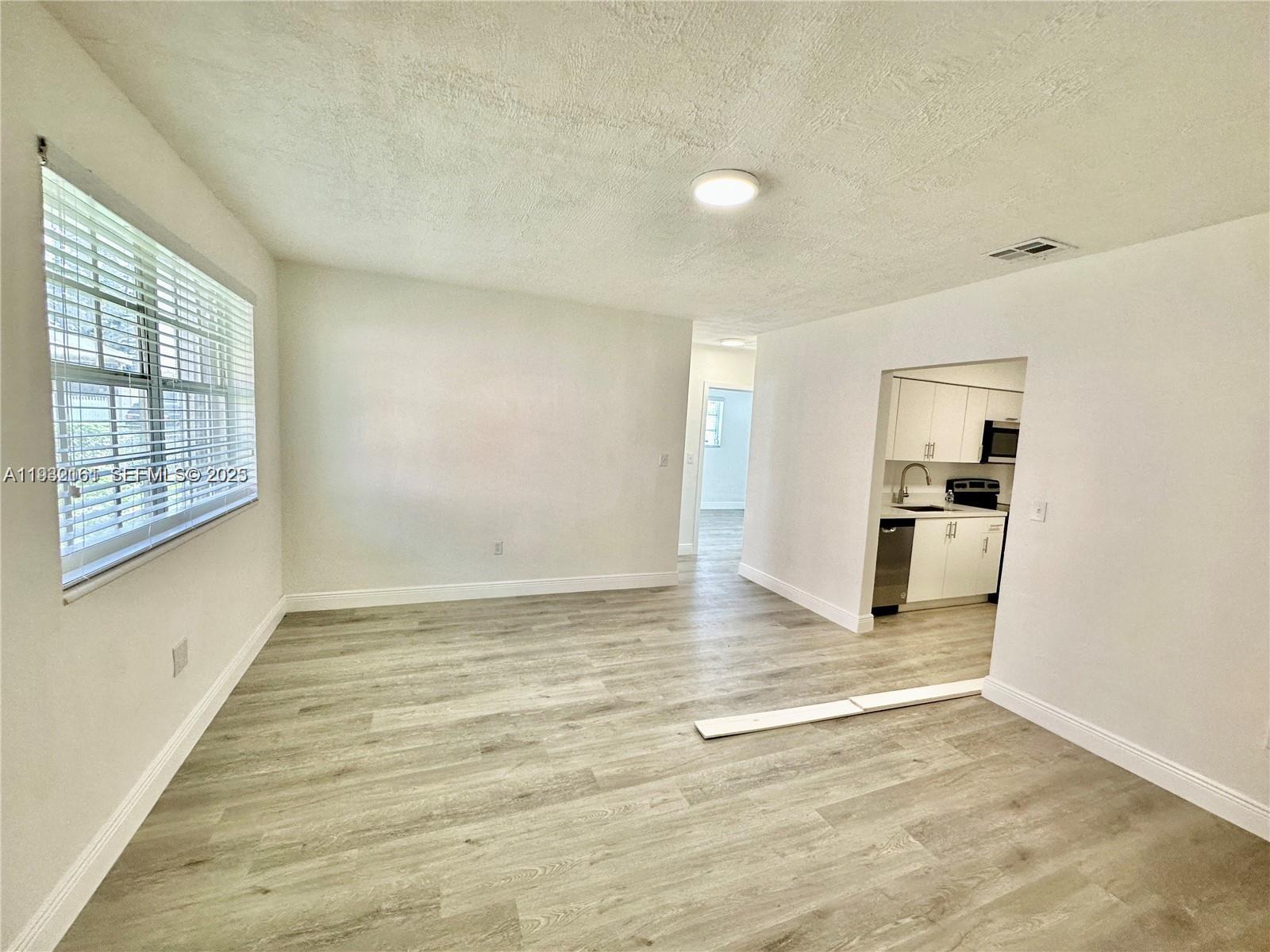 FLORAL PARK 1ST AMD PL - Residential Income