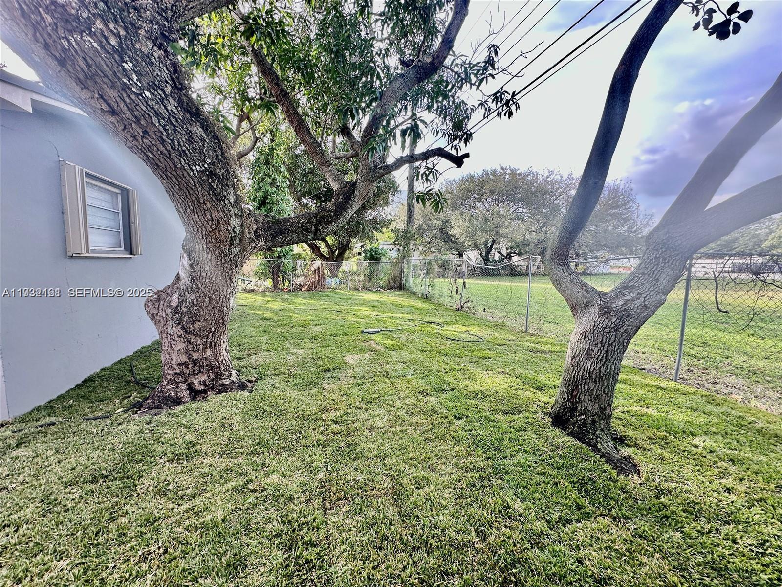 FLORAL PARK 1ST AMD PL - Residential Income