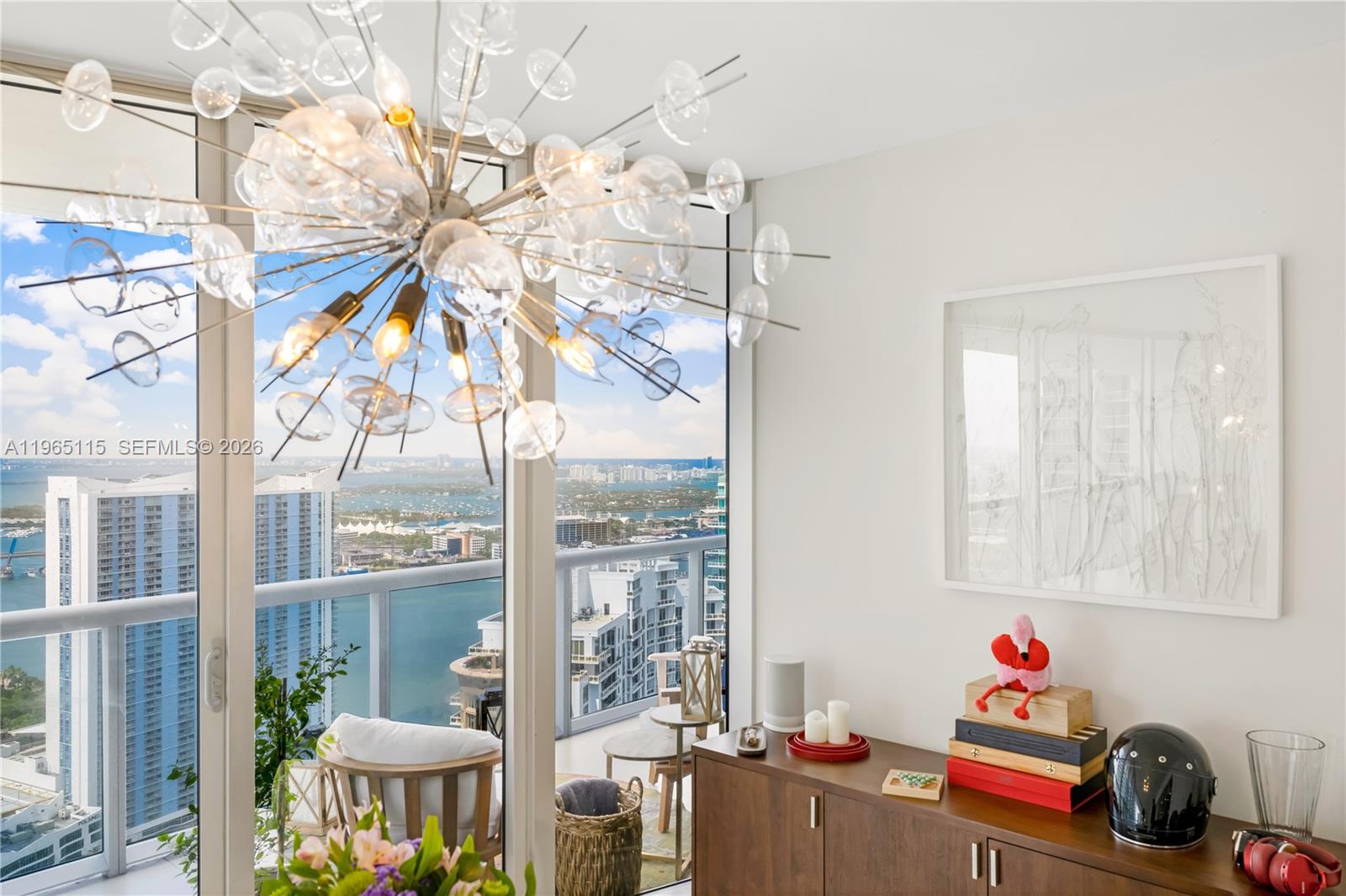 495 Brickell Ave 4704