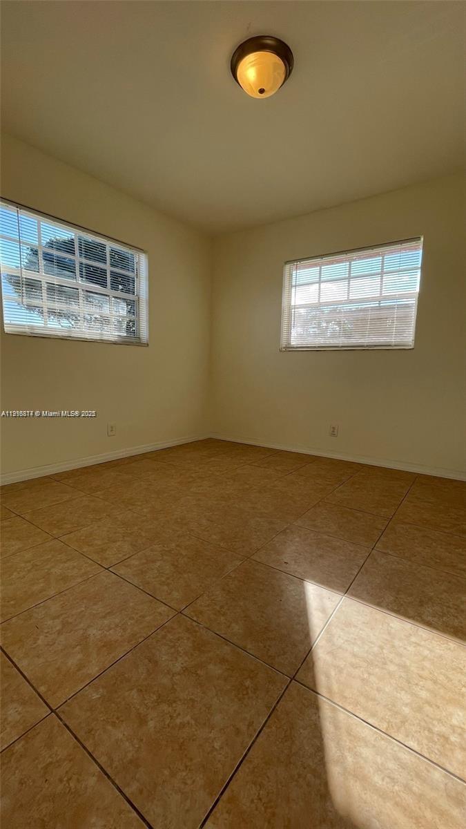 ROBERTSON PARK - Residential Income