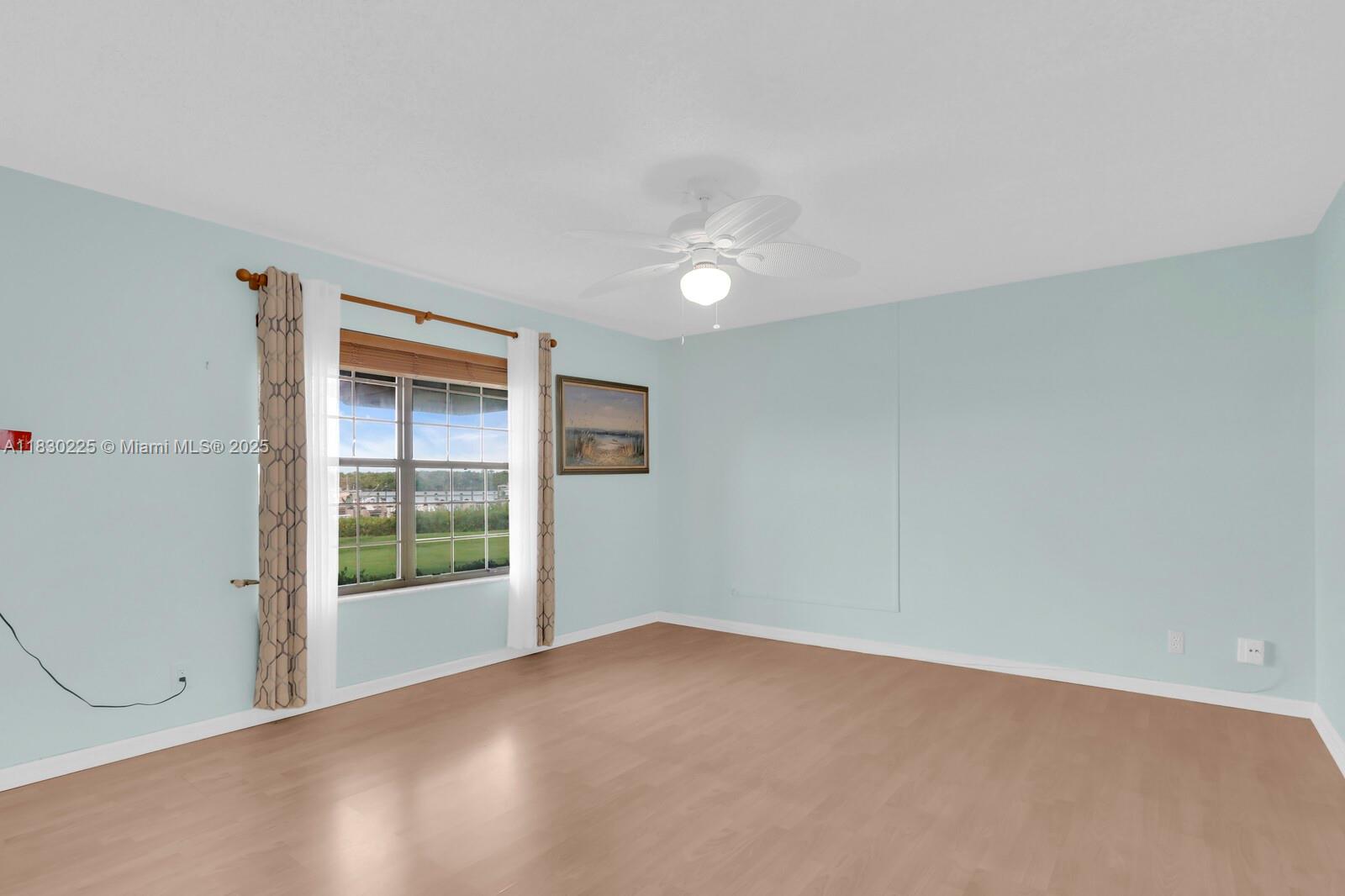 TARPON BAY YACHT CLUB CON - Residential