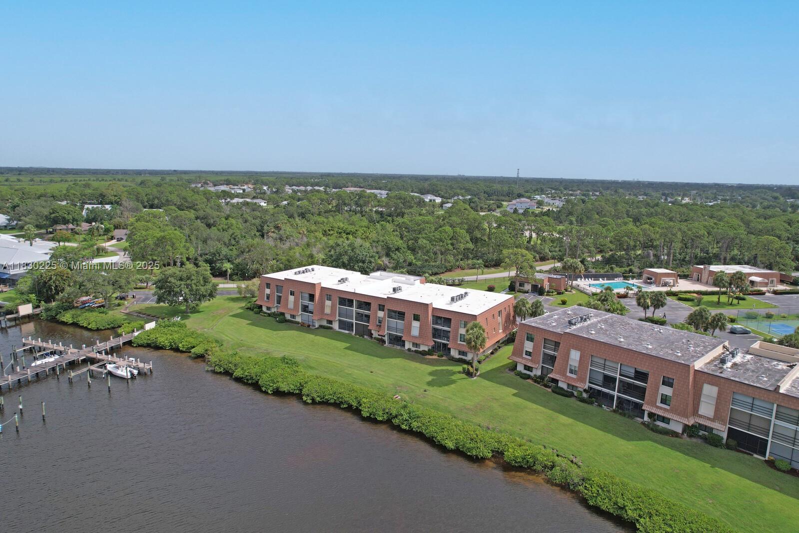 TARPON BAY YACHT CLUB CON - Residential