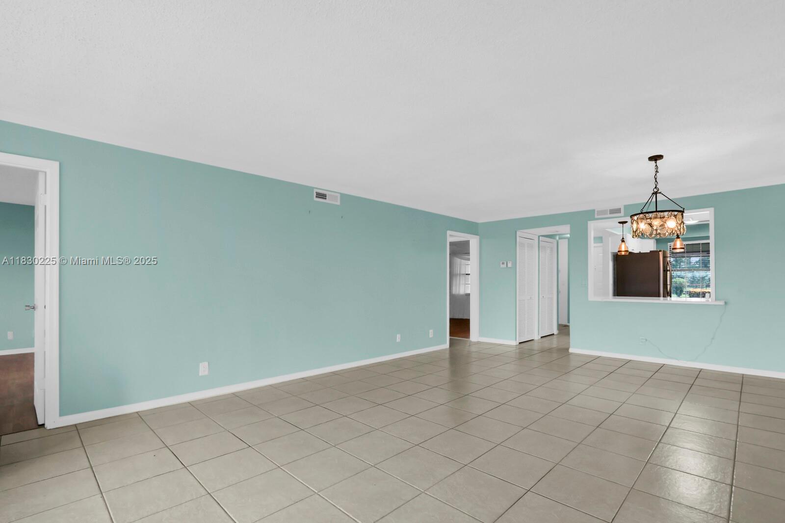 TARPON BAY YACHT CLUB CON - Residential