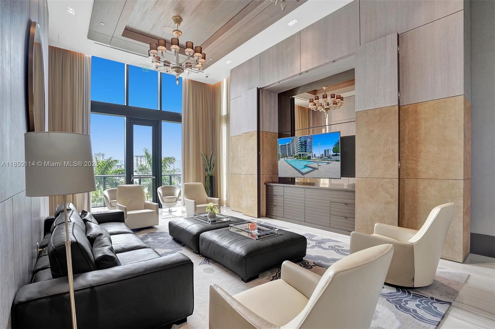 PRIVE CONDO - Residential Lease