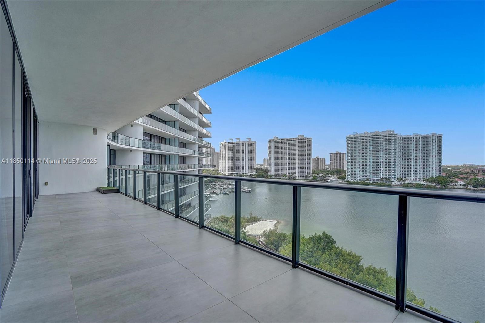 PRIVE CONDO - Residential Lease