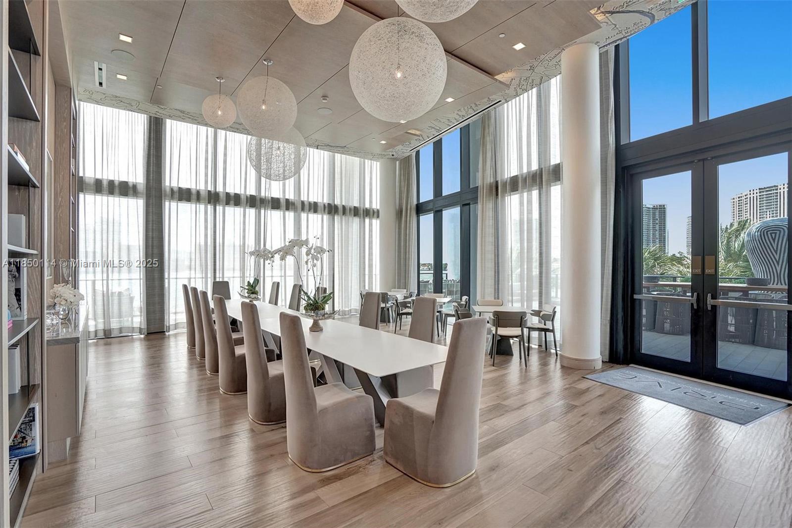 PRIVE CONDO - Residential Lease