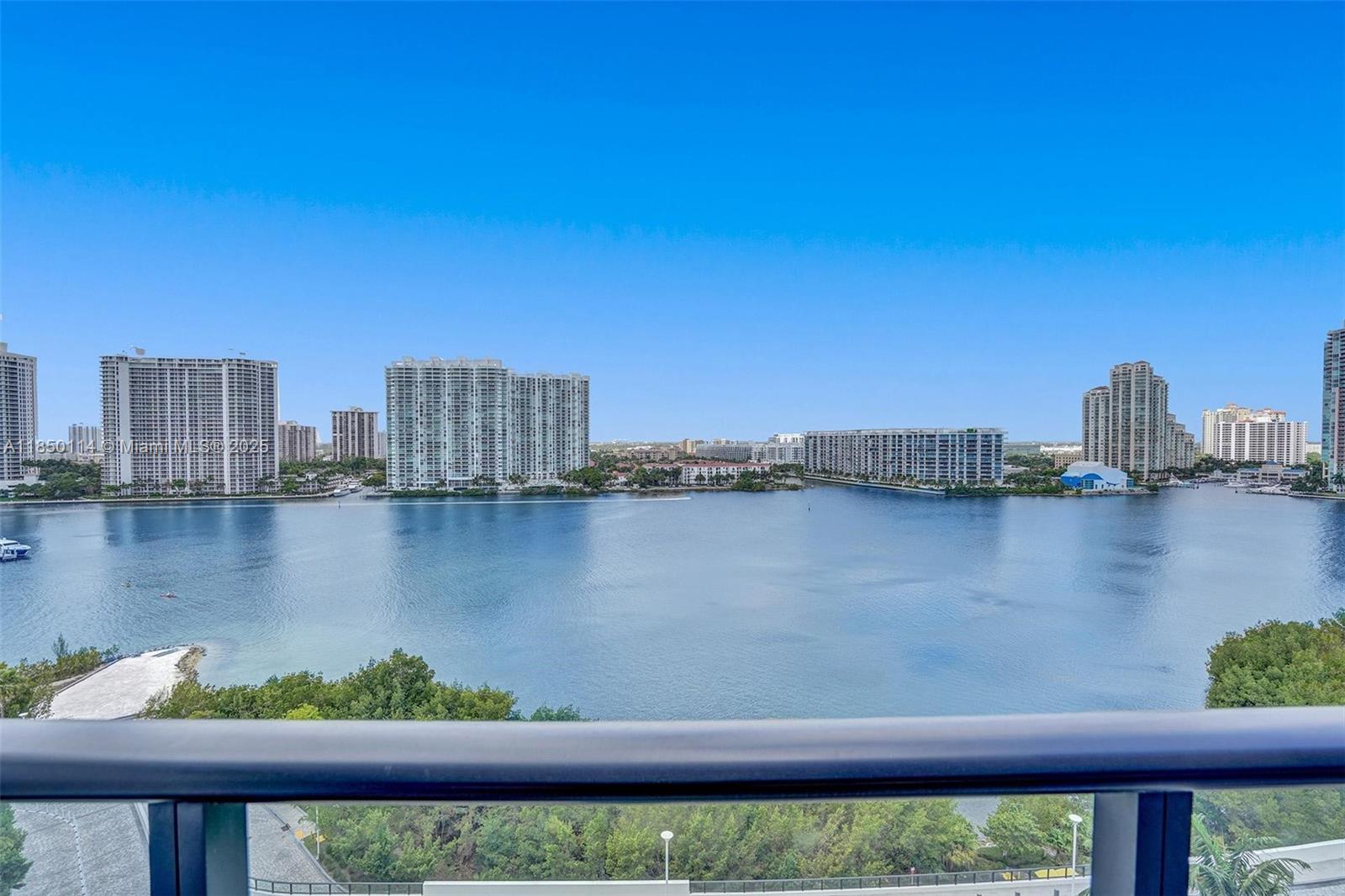 PRIVE CONDO - Residential Lease