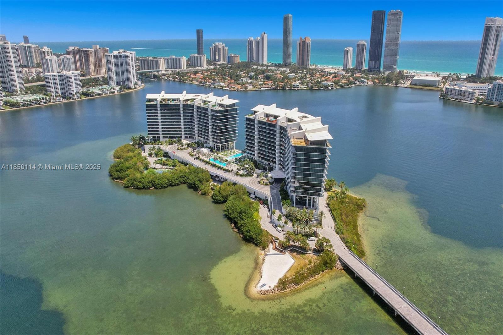 Enjoy your own private island in magnificent Privé , Located in an exclusive private and gated island that offers its residences an extraordinary lifestyle. This Luxurious 10th Floor 3 Bedroom 4 1/5 Baths , 2979 SQ . FT Apartment offers amazing panoramic views of the ocean and intercostal This private island offers indoor social spaces, 2 Gorgeous pools , 2 gyms, restaurants, spa, tennis courts, wine room and cigar lounge, amazing pools and soon to be completed beach area. Only minutes away from the exclusive shops at Bal Harbor, Aventura Mall, and Sunny Isles Beach.
Privé has everything the most exigent client could ask for.