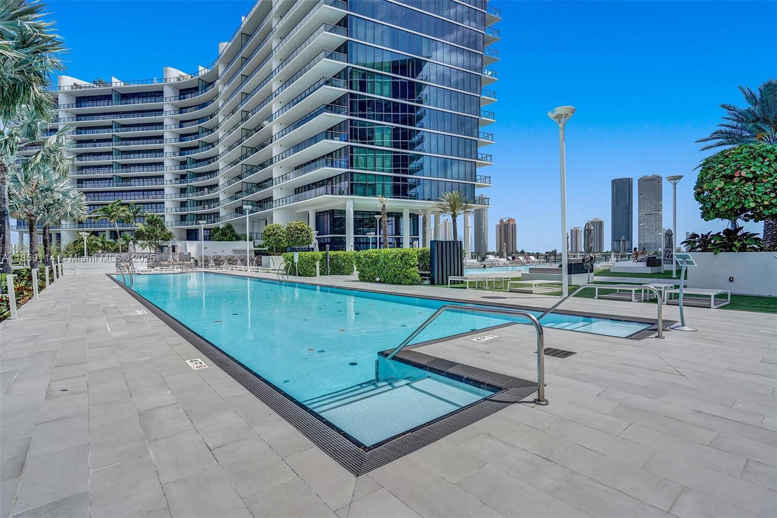 PRIVE CONDO - Residential Lease