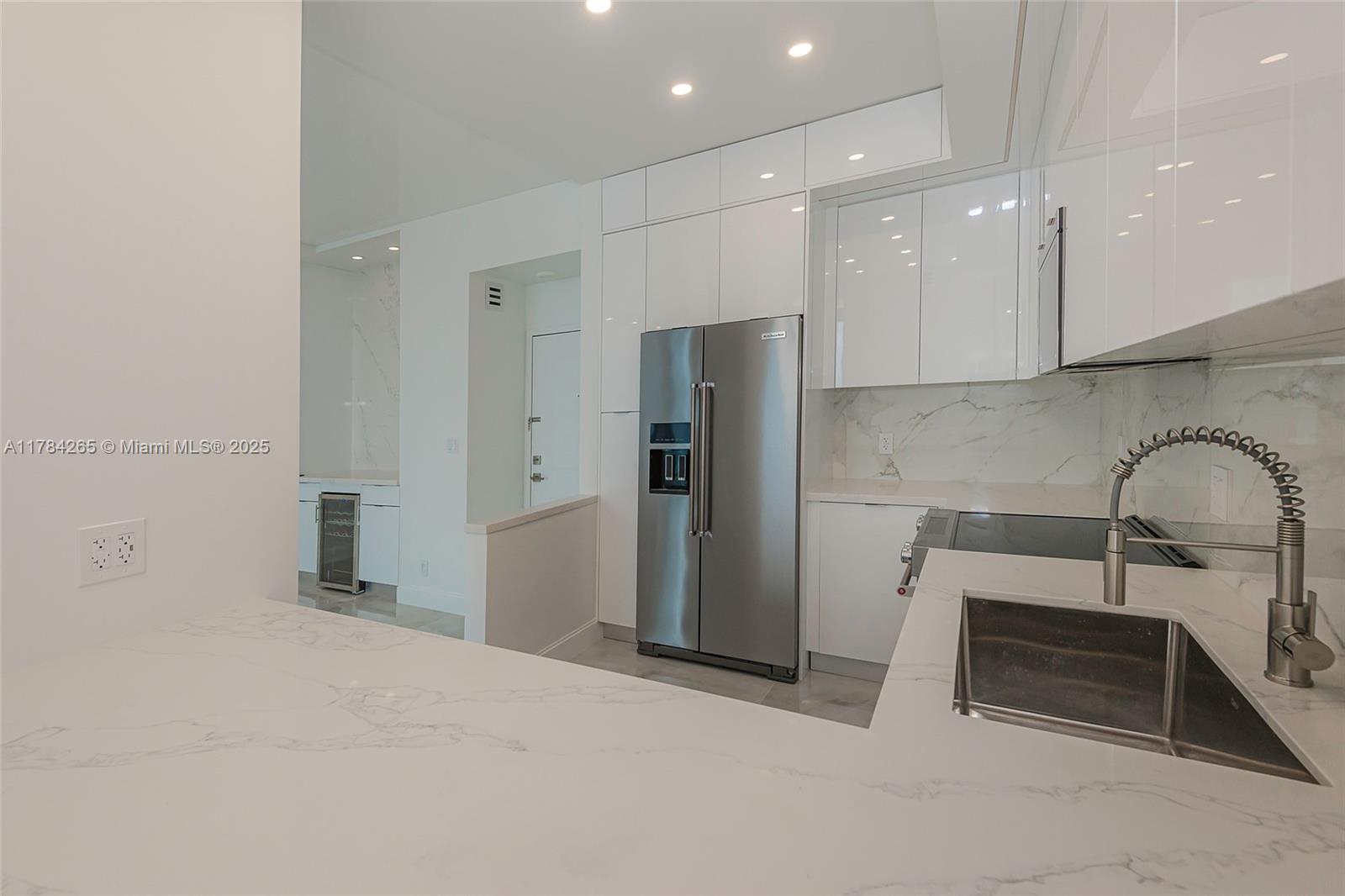 ARLEN HOUSE EAST CONDO - Residential Lease