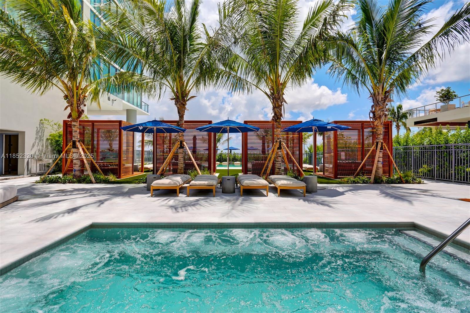 ONE PARAISO CONDO - Residential