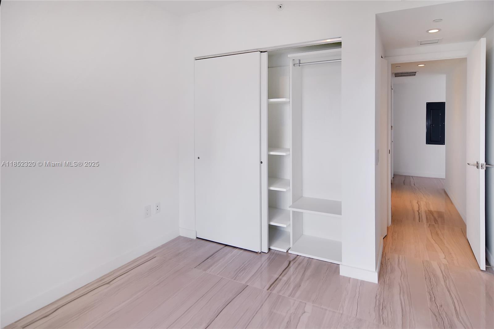 3131 NE 7th Ave 3605