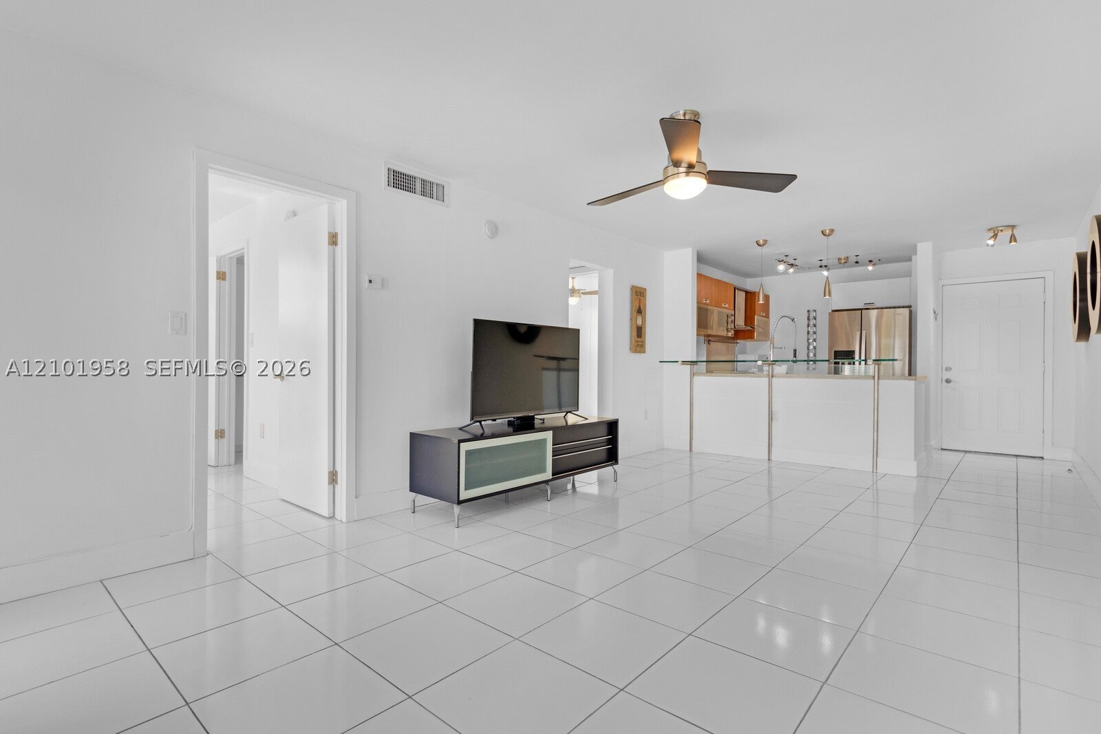 528 Meridian Ave 505