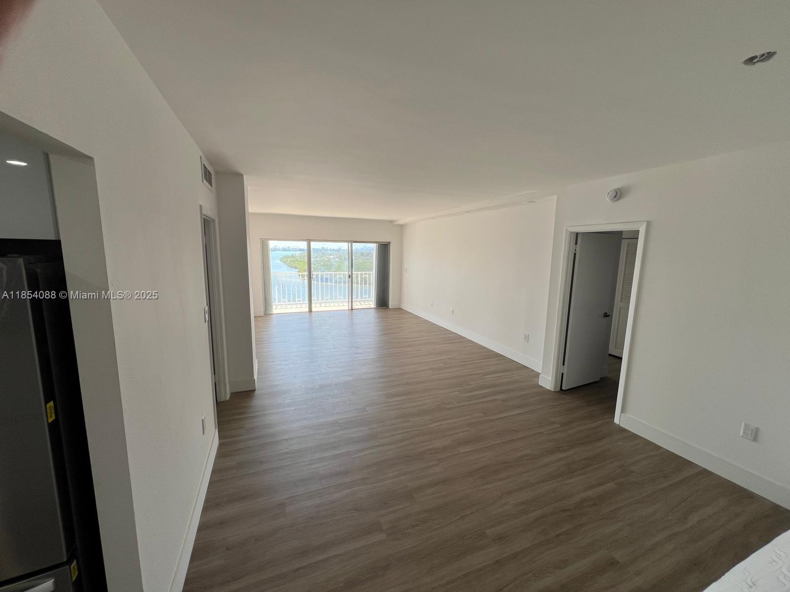 ARLEN HOUSE WEST CONDO - Residential