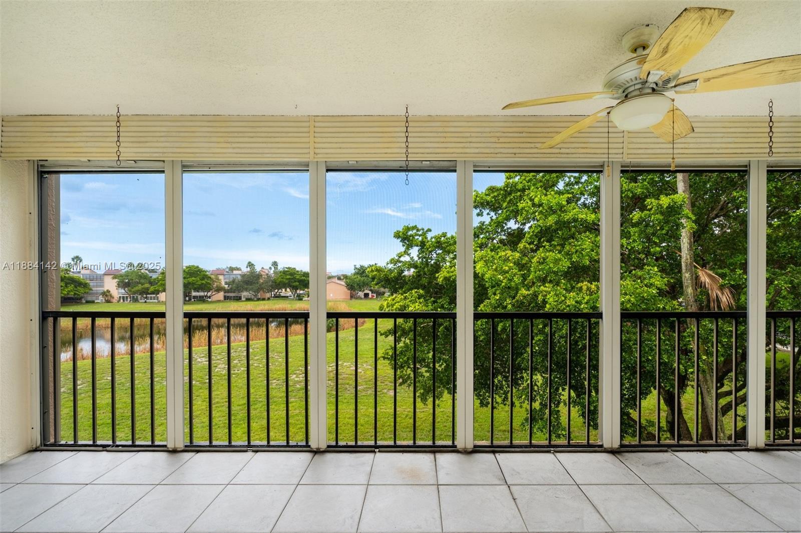 PALM LAKES CONDO - Residential
