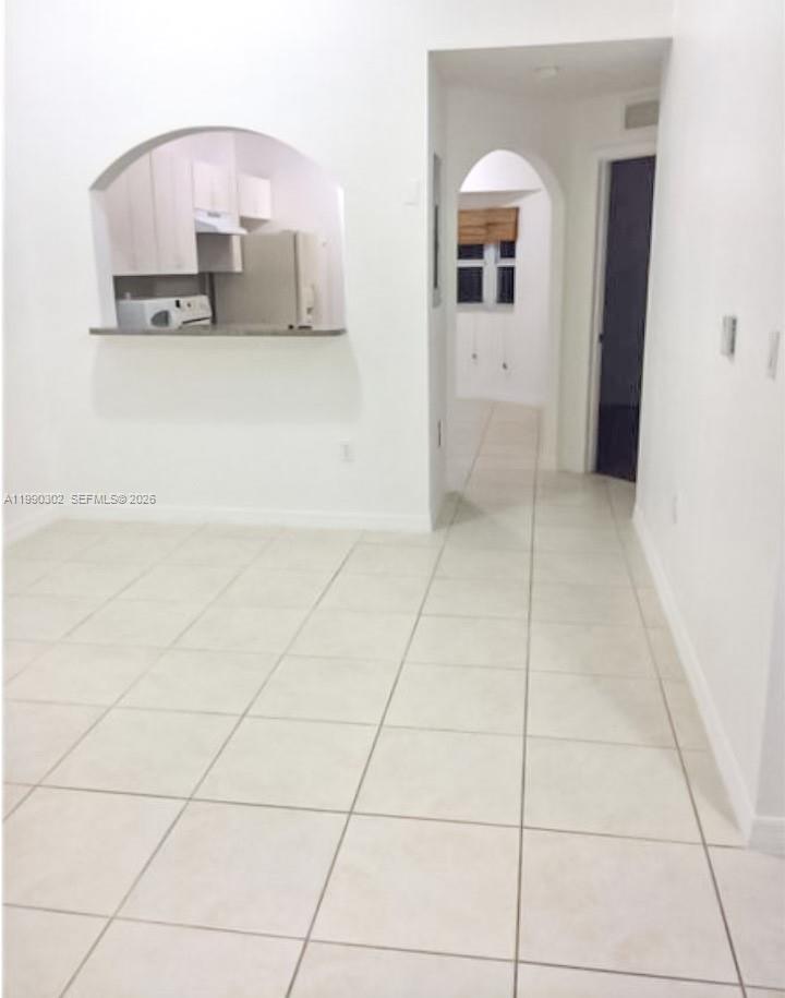 MONTEREY AT MALIBU BAY CO - Residential Lease