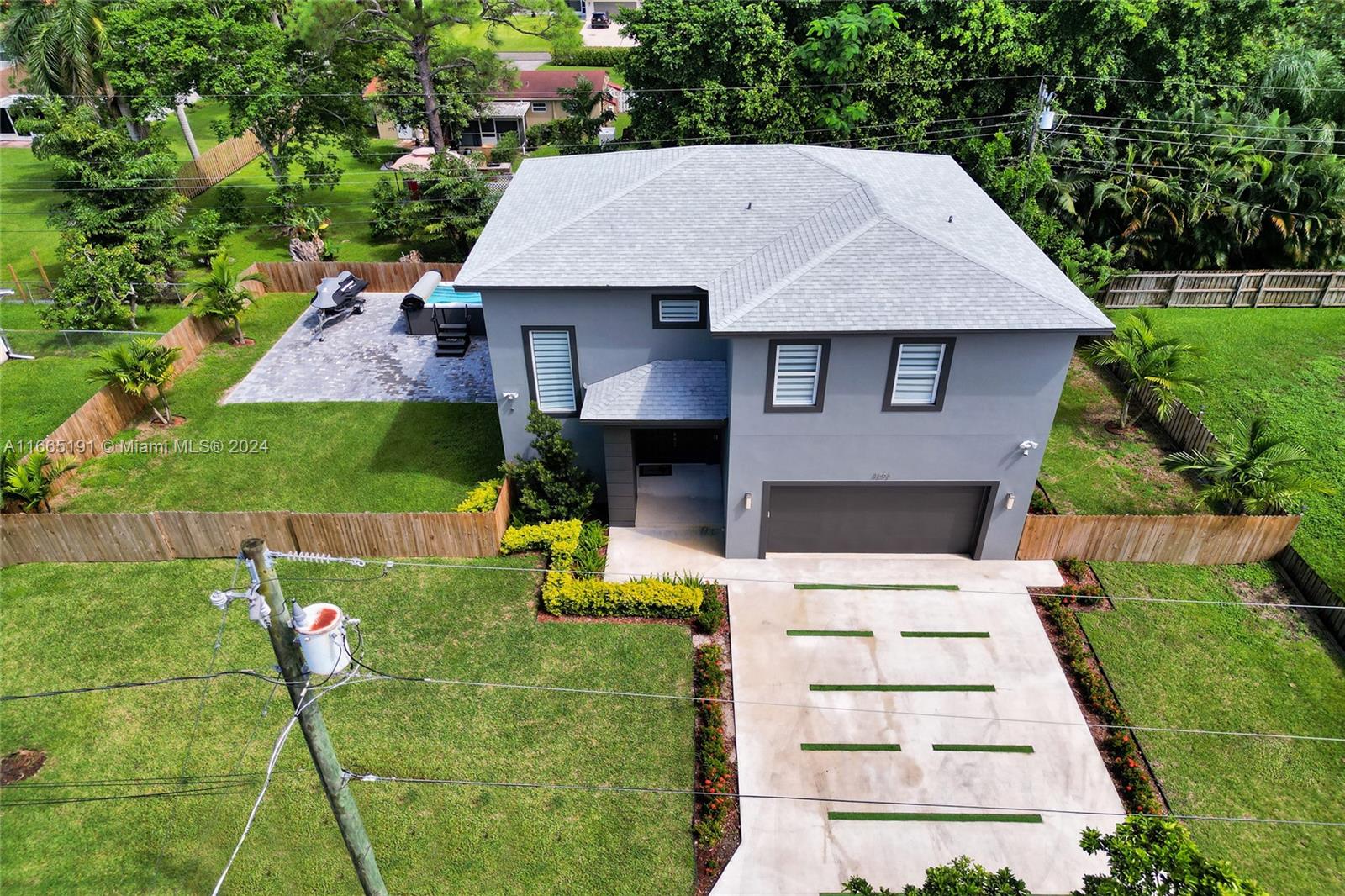 MEADOWGREEN TRAIL - Residential