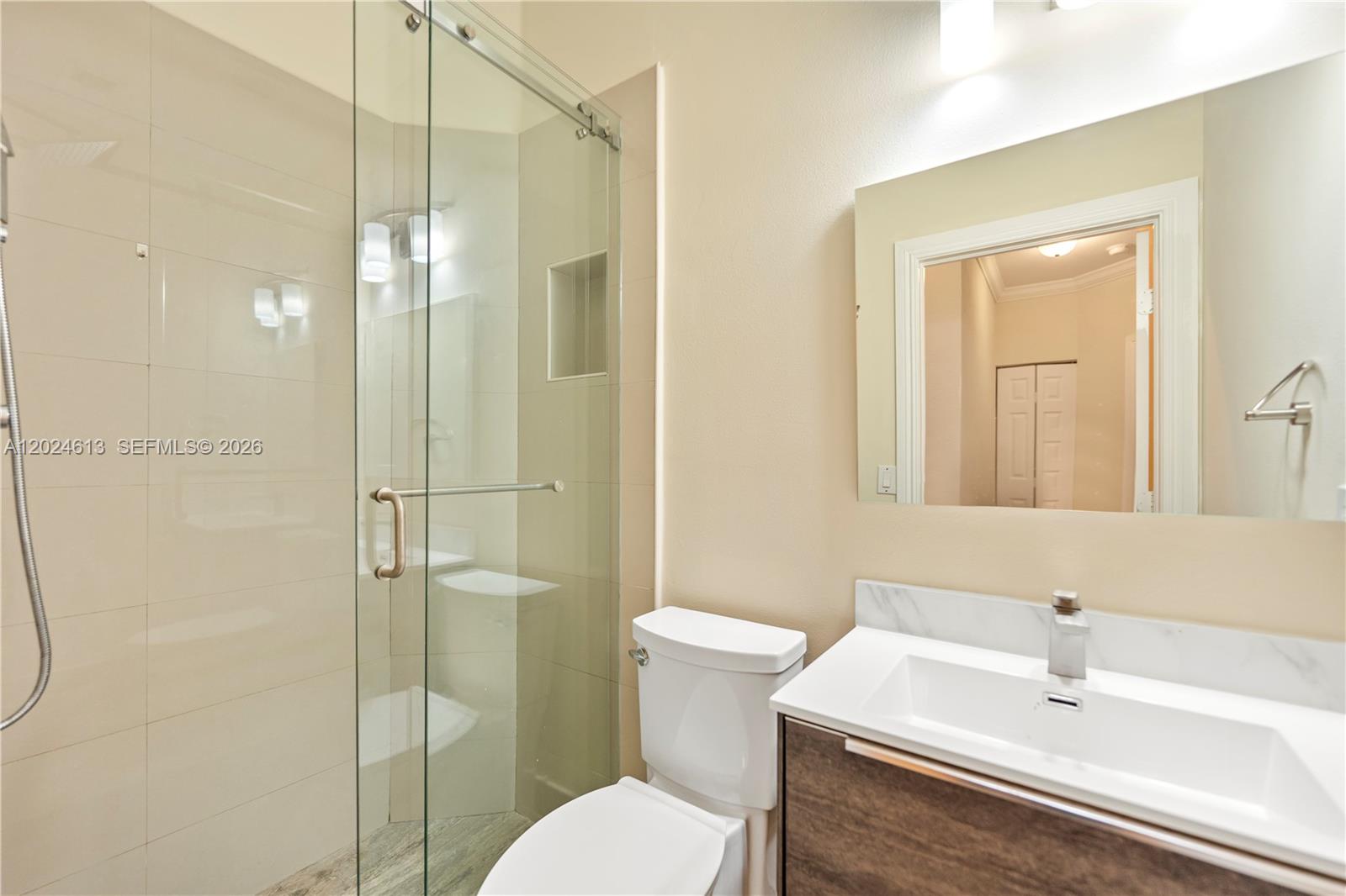 BELLAGIO AT VIZCAYA - Residential Lease