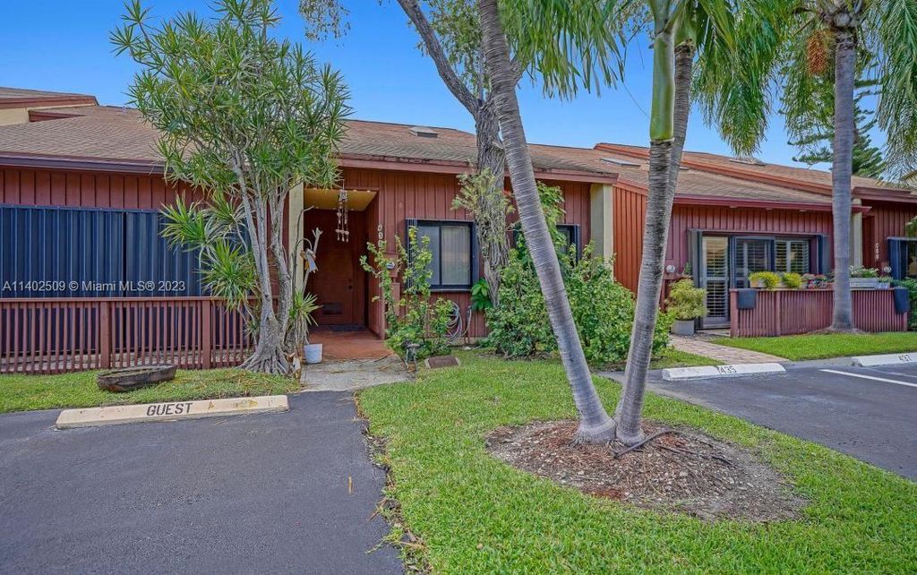 Photo of 435 SE 14th St #435, Dania Beach, FL 33004 (MLS # A11402509)