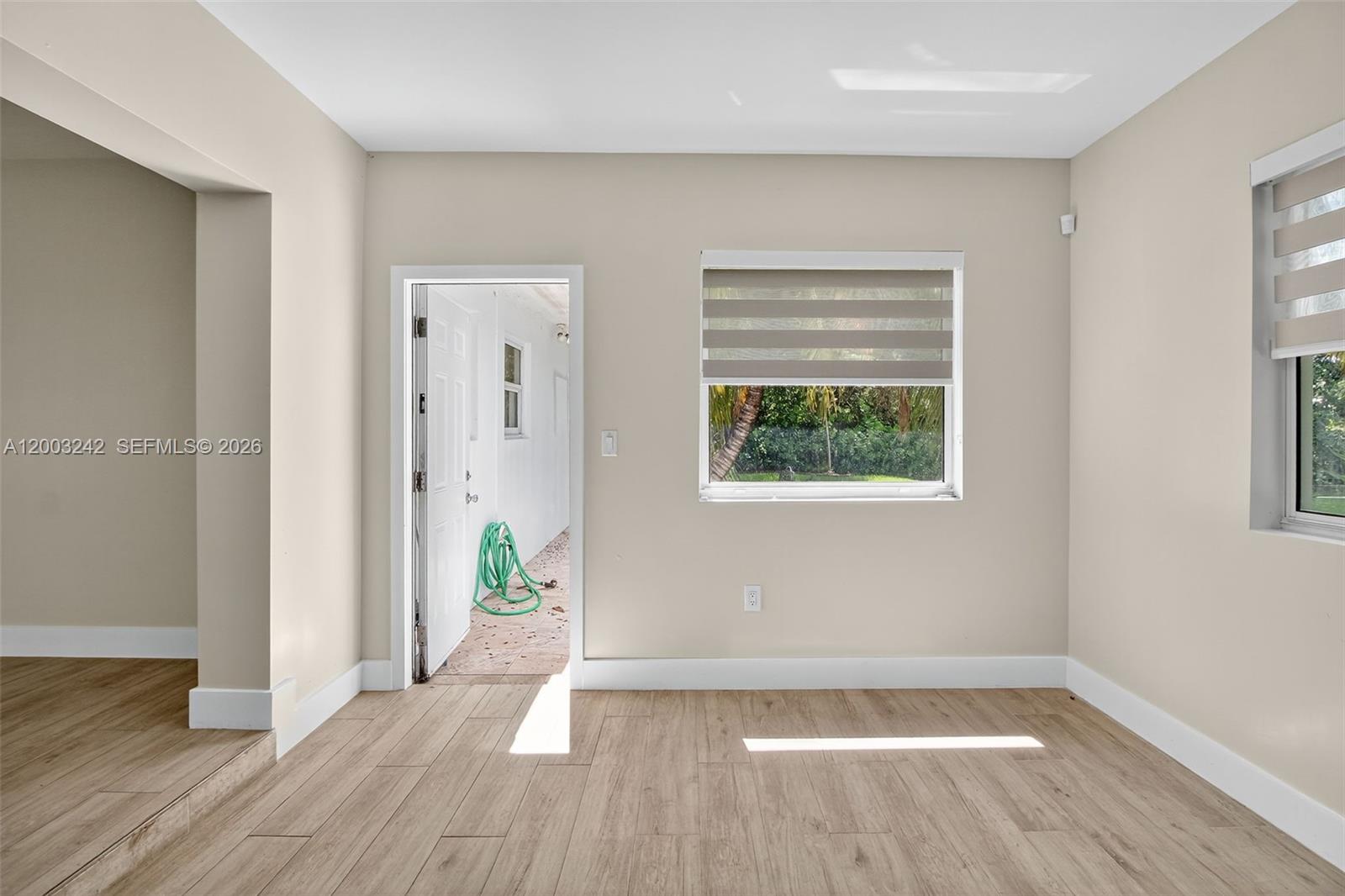 TWIN LAKES MANOR SUB CORR - Residential Lease