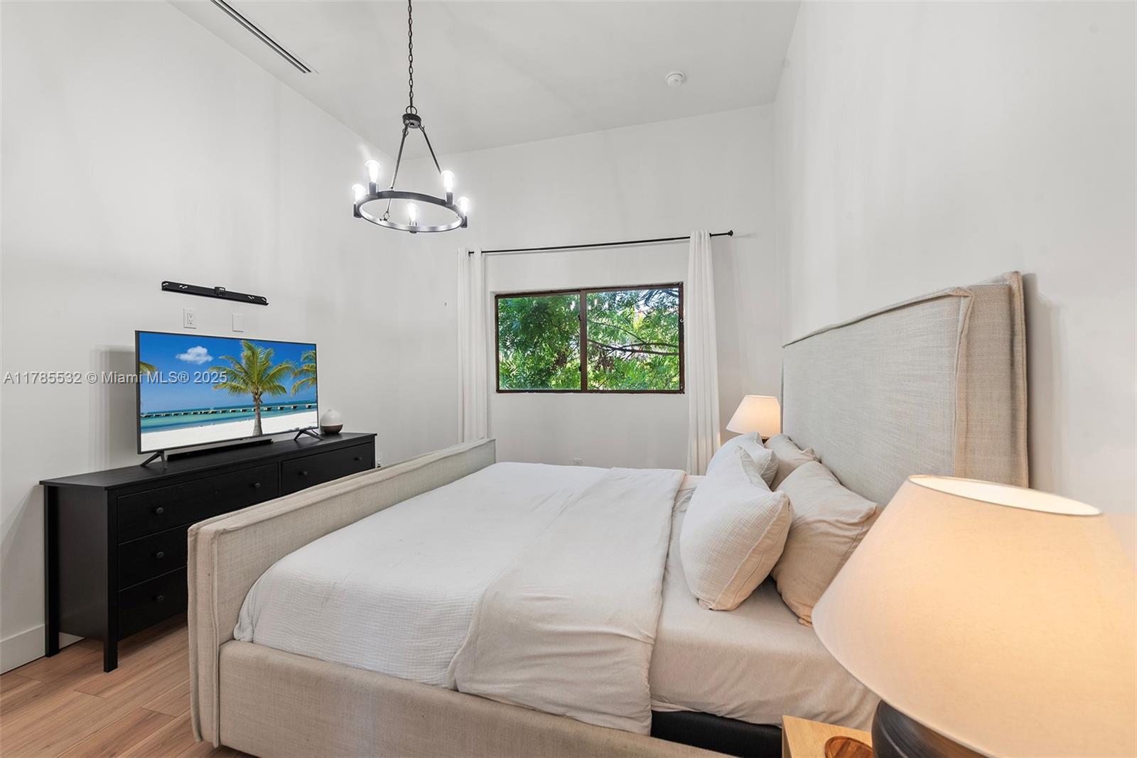 ATLANTIC ISLAND - Residential
